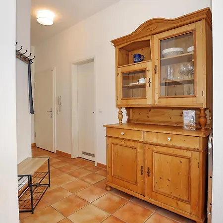 Apartment Strandstrasse 16 09 *